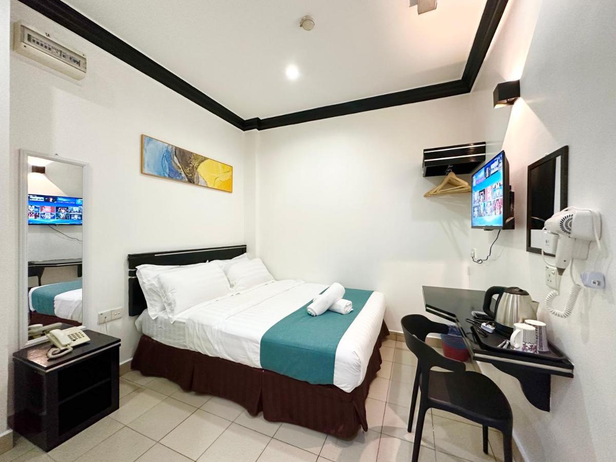 Hotel Tourist Kota Kinabalu Exterior foto