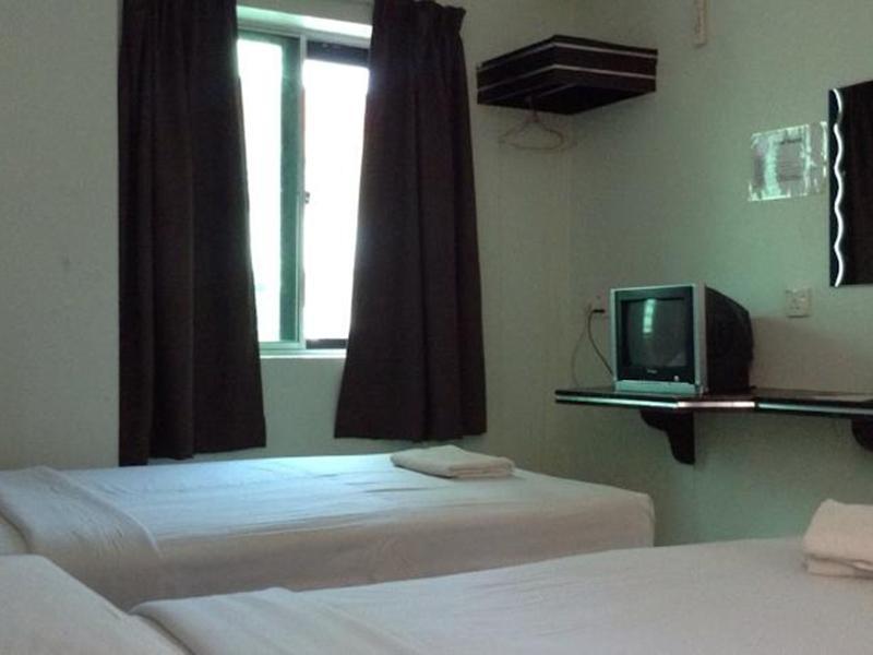 Hotel Tourist Kota Kinabalu Exterior foto